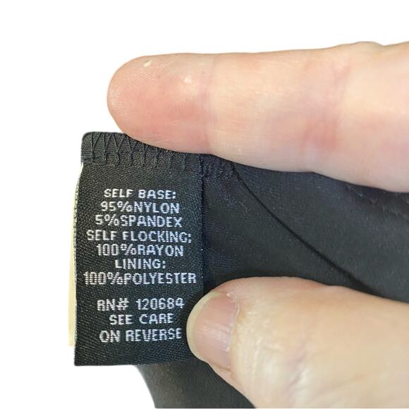 Torrid Black Midi full skirt 1x plus size knee length emo whimsigoth feminine - Picture 8 of 8